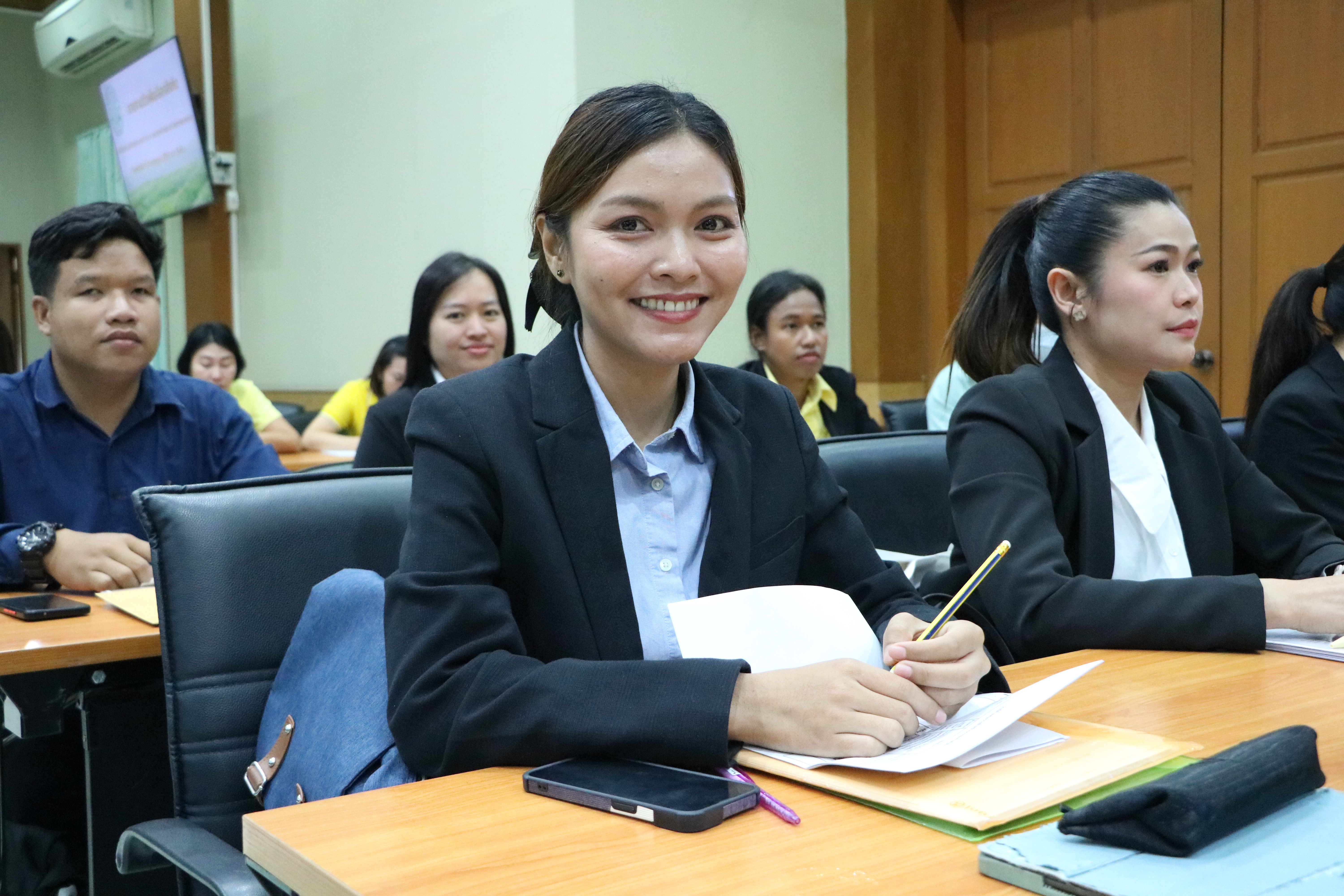 title - ส.ป.ก. รับรายงานตัวเพื่อบรรจุและแต่งตั้งเป็นข้าราชการพลเรือนสามัญ